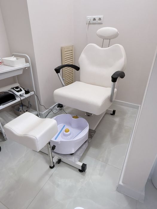 Fotel kosmetyczny, fotel do pedicure