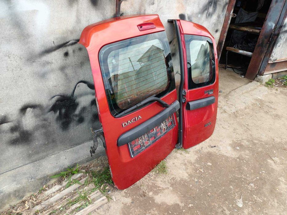 Дверь (Универсал) Dacia Logan MCV 06-12 (Дачя ) solenza sandero