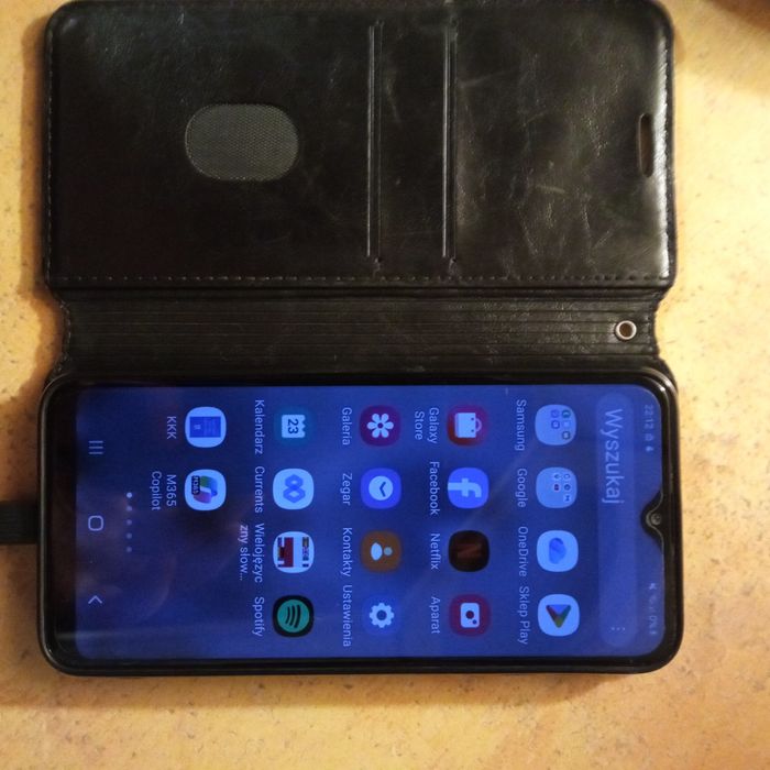 Samsung A 20e smartfon używany, mała wada wyświetlacza
