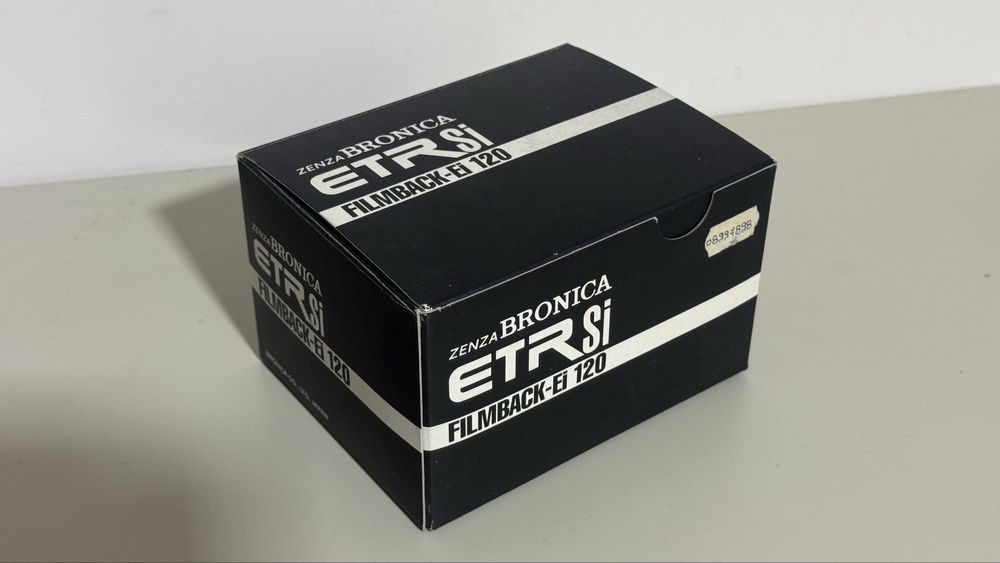 Zenza Bronica caixas