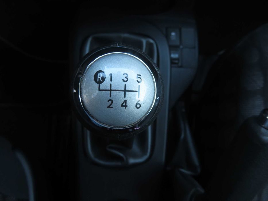 TOYOTA IQ 1.4 Diesel A/C Nacional
