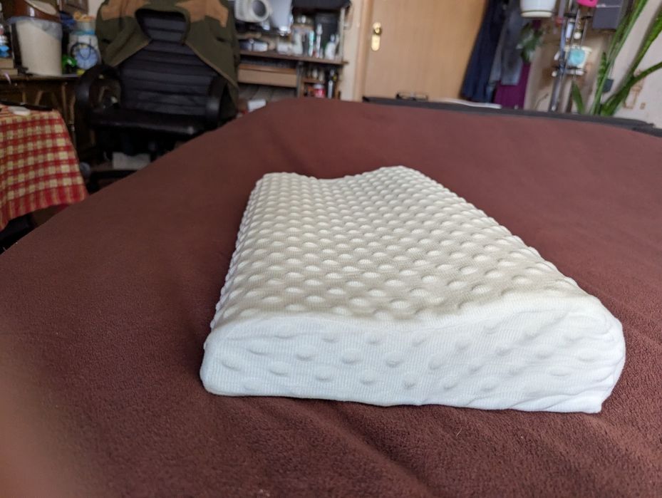 Подушка нова 50*30. Анатомічна.