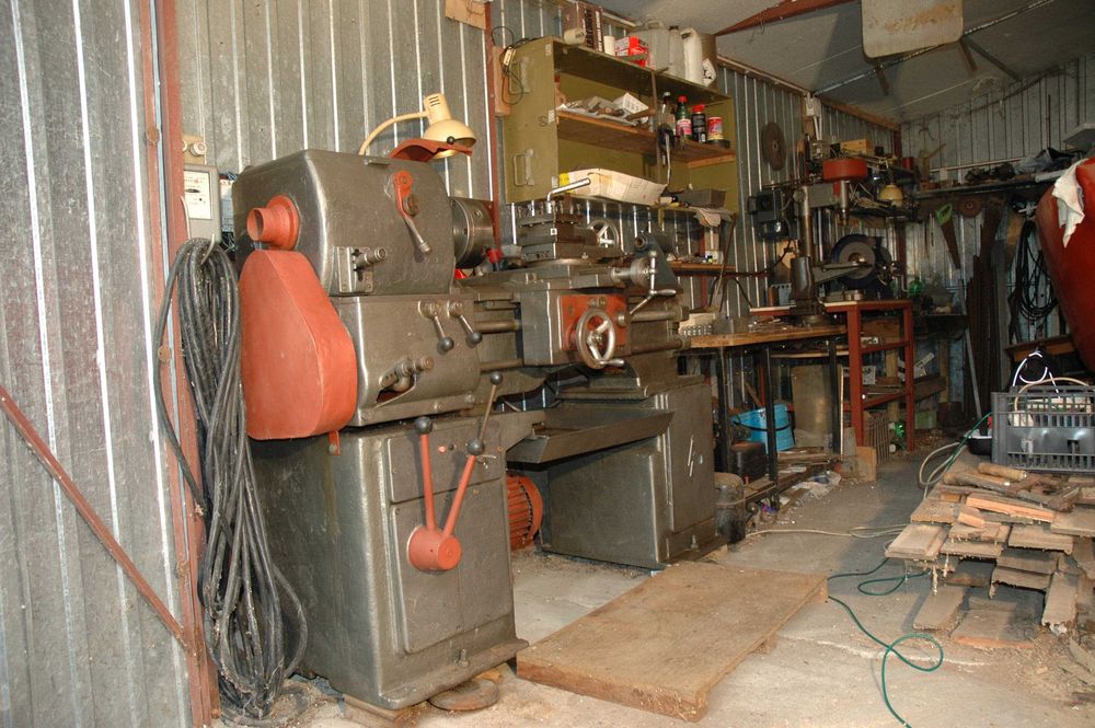 Zestaw maszyn do obróbki metali