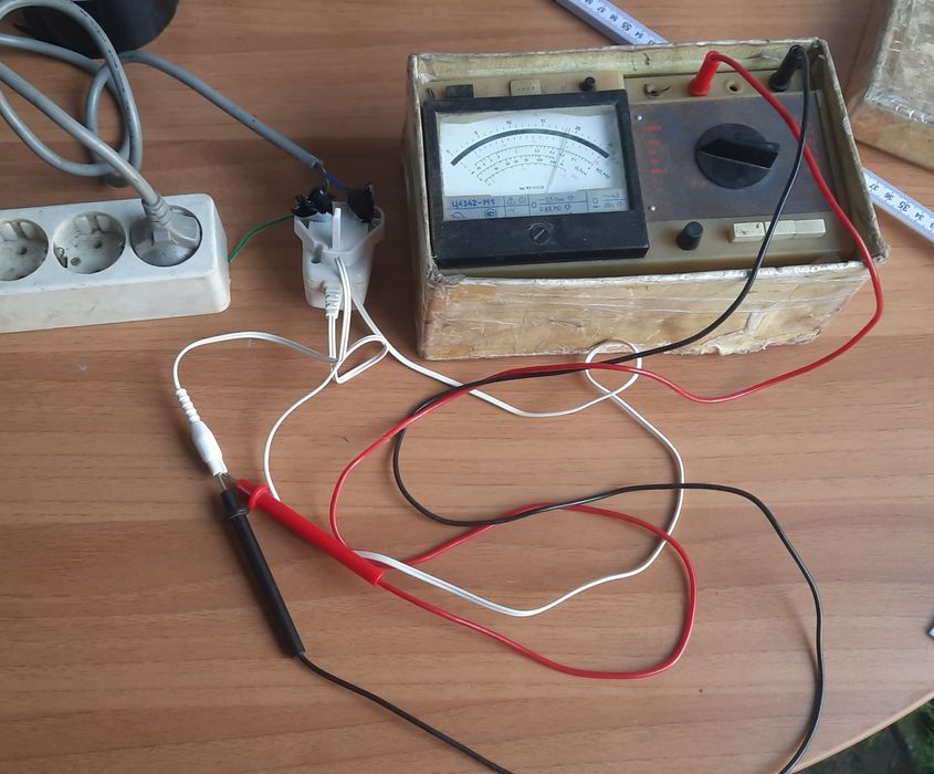 Оригінальний адаптер Philips model 4203-030-42780, 2.3V, 100mA