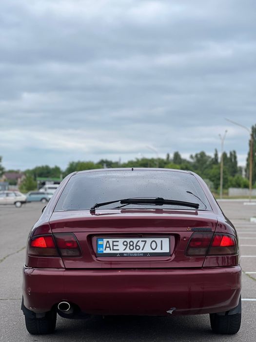 Mitsubishi Galant 7  1.8