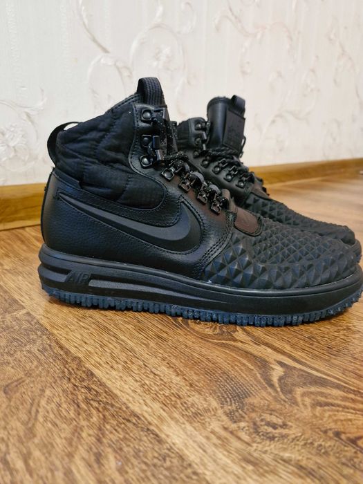 Чоловічі ботінки Nike AF1 EST 1982, р.41