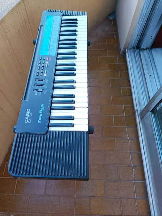 Piano Teclado Casio com Suporte - CA-100