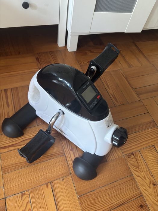 Pedalador Mini Fitness – Exercício em Casa