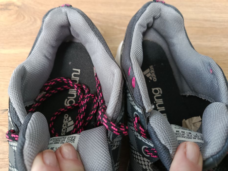 Adidas Galaxy nr 40 2/3--26 cm