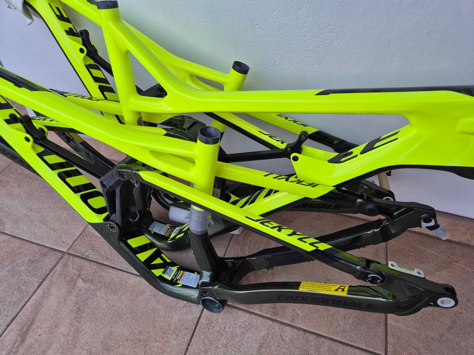 Rama full Cannondale Jekyll enduro carbon koła 27,5