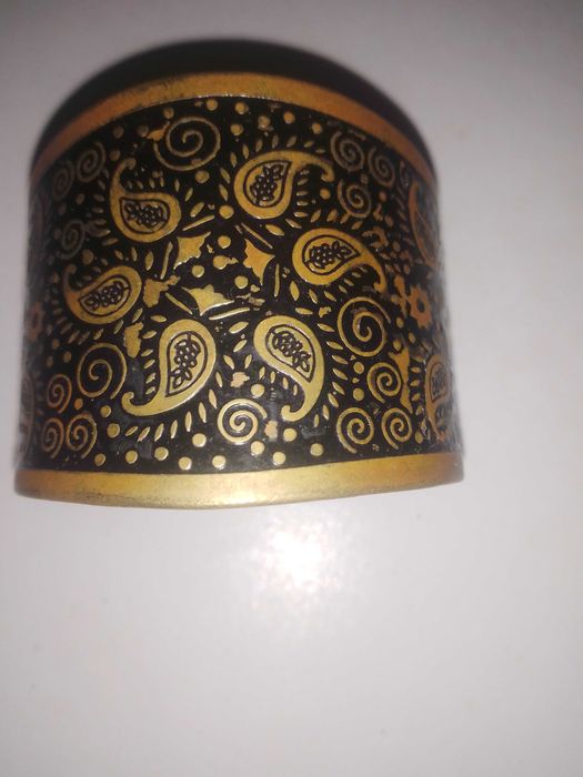 Pulseira em metal