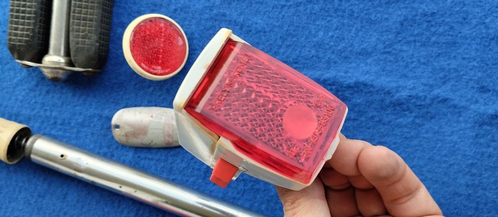 Pompka predom lampka odblask emblemat ZZR Wigry flaming polo lux Karat