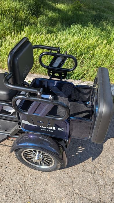 Електротрицикл потужність 1200 вт 60 км на заряді нові гарантія 12 міс