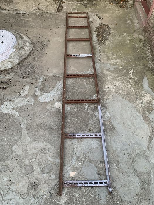 Лестница металлическая 3 метра