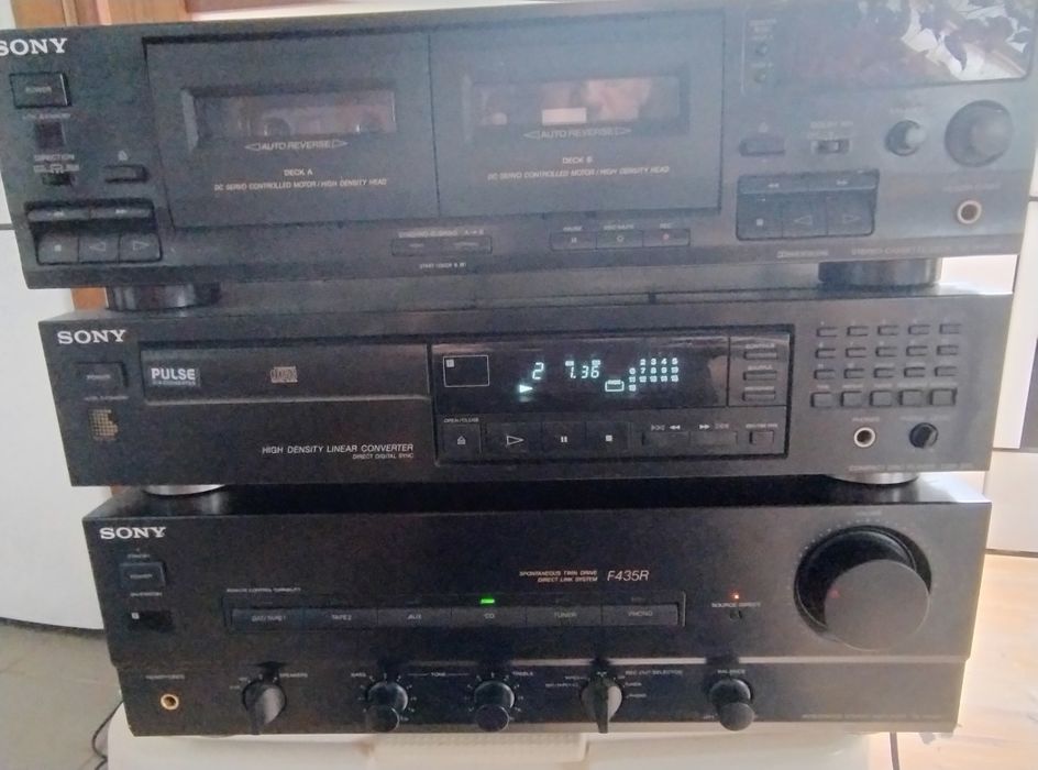 Sony wieża 3 elementy