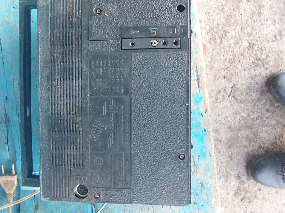 Радиоприёмник  АВАВА -ВЕФ