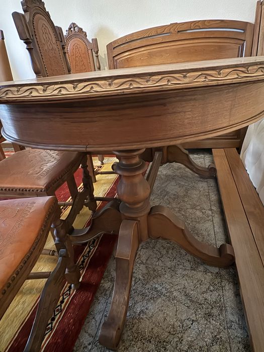 Mesa de sala de jantar extensivel