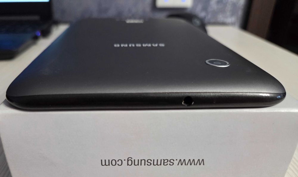 Samsung Galaxy Tab 2 7.0 3G (GT-P3100TSASEK) Titanium Silver, 1/8GB