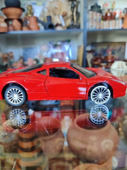 Машинки- моделі, іграшки