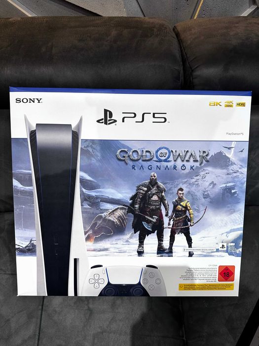 PlayStation 5 PS5 z napędem + Wiedźmin 3