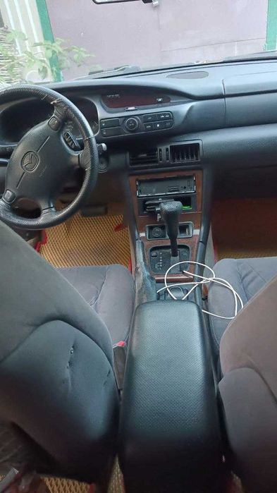 Легковий автомобіль