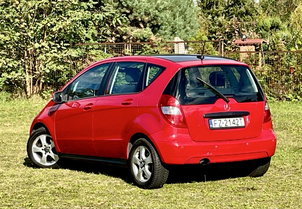 Mercedes A 150 benzyna AUTOMAT sprzedaz prywatna NISKI przebieg