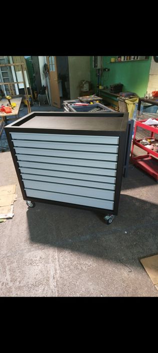 Duży wózek narzędziowy. Szuflady 100x50