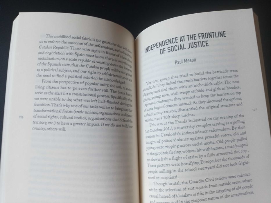 "Building a New Catalonia" editado por Ignasi Bernat e David Whyte