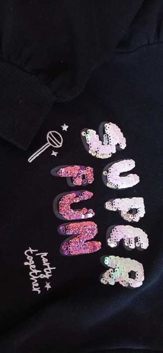 Bluza Reserved 110/116 dziewczynka cekiny