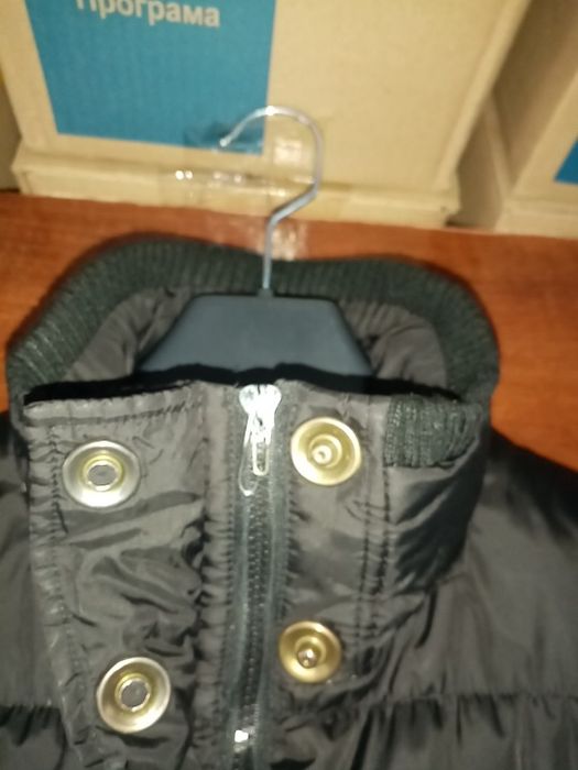 Жіночий пуховик розмір 46-48