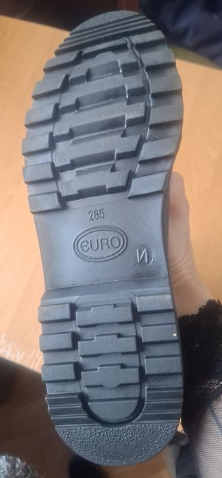 Рабочие сапоги мужские.