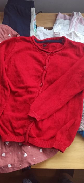 Ubranka dla dziewczynki 116