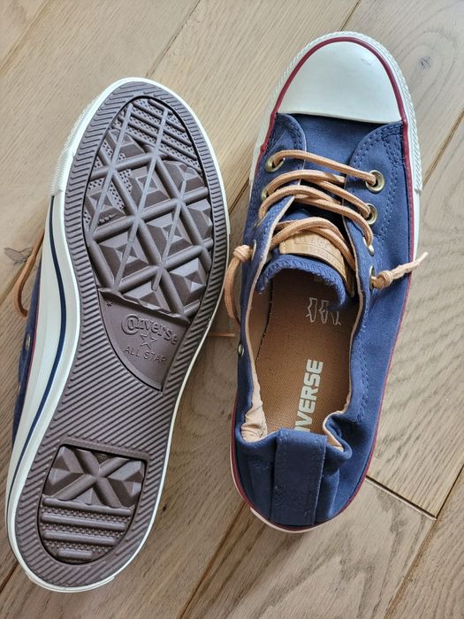 Converse slip in 37