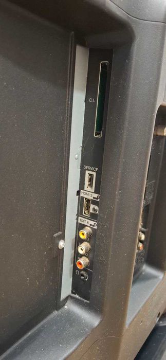 Телевізор SHARP Японія 2010 р в