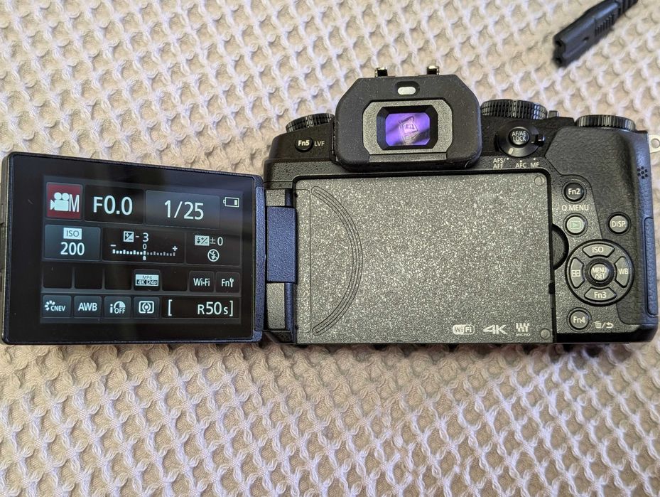 Panasonic Lumix g85 (g80, g81)