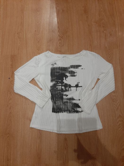 кофтинка з красивим малюнком