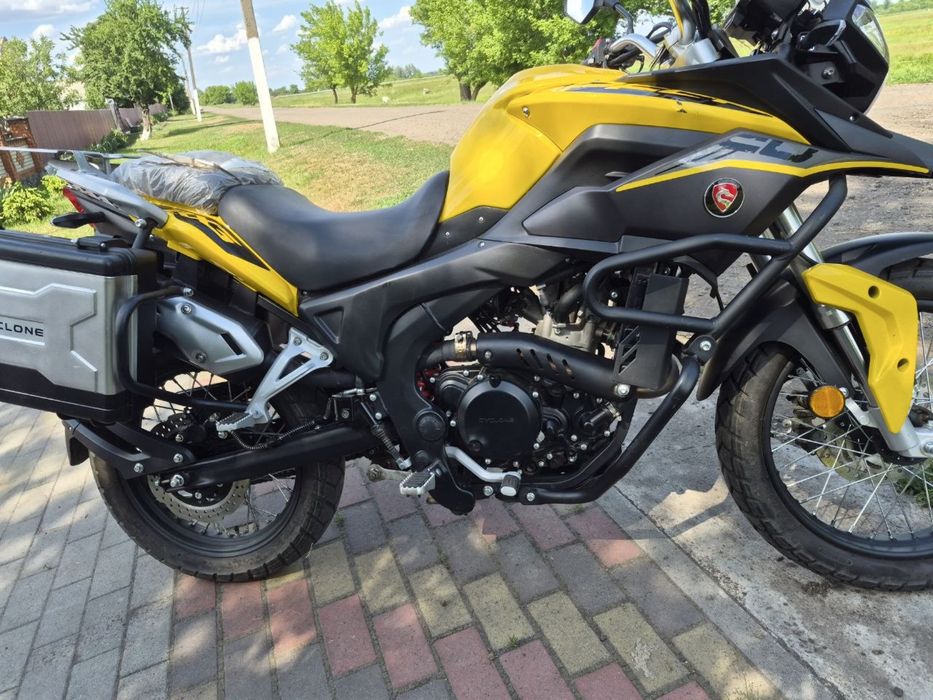 Продам новый мот CYCLONE RX3