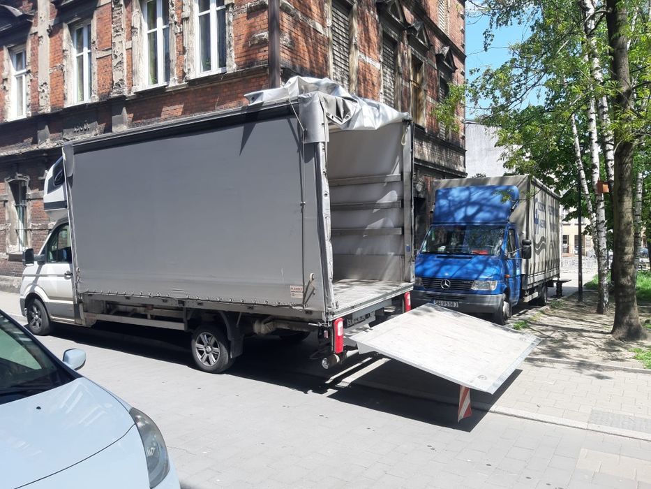 Transport Przeprowadzki Będzie Wywóz zbędnych mebli.