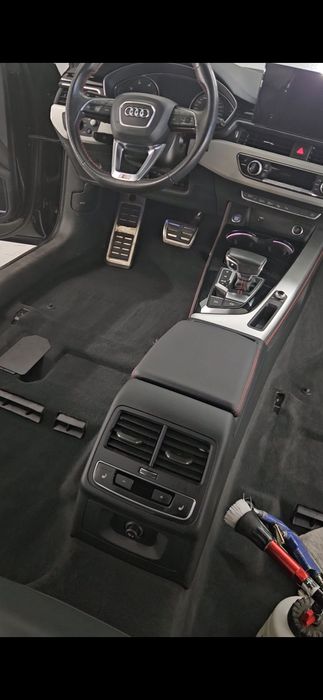 Detailing wnętrza samochodu / Pranie tapicerki  / Przygotowanie do sprzedaży