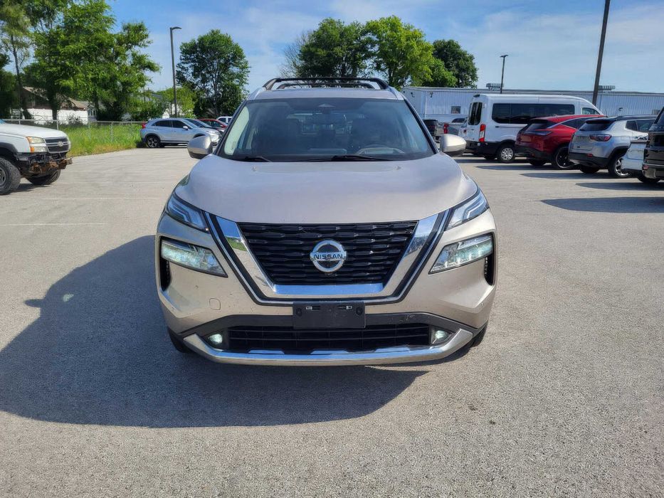 Nissan Rogue Platinum      2021