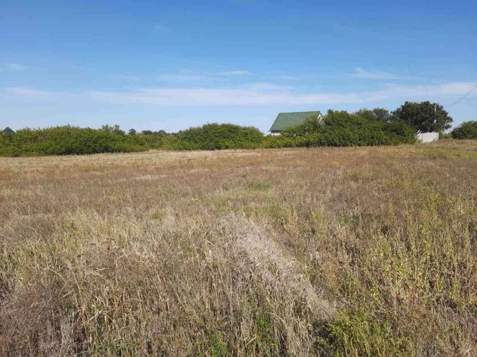 У продажу 2 суміжні ділянки у котеджній забудові у н.п. Котляри