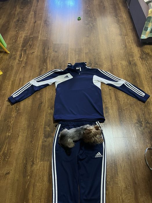 Футбольний оригінальний костюм Adidas