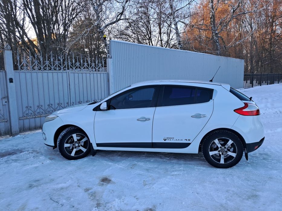 Продам рено меган.