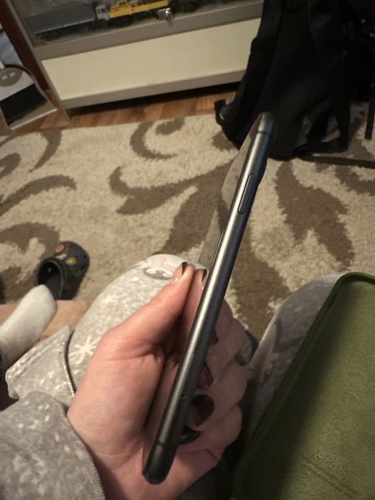 iPhon 11 128.78 батарея