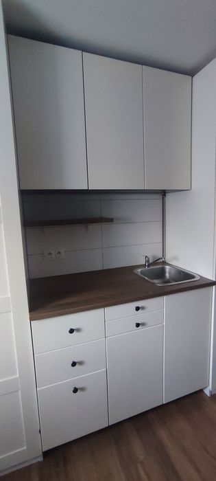 Kuchnia zabudowa kuchenna meble kuchenne biała białe Ikea VEDDINGE