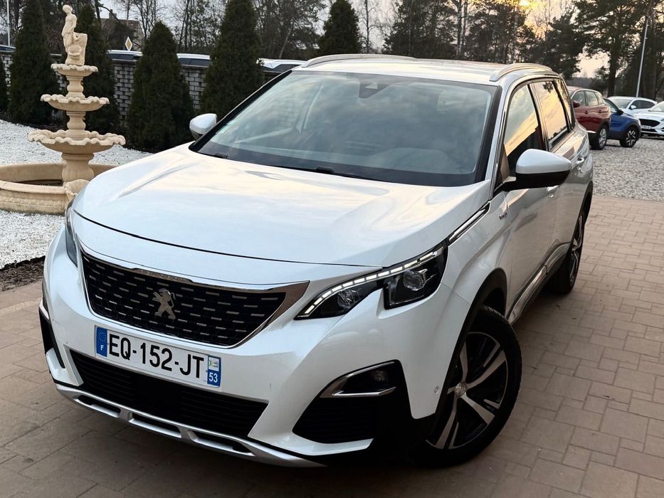Peugeot 5008