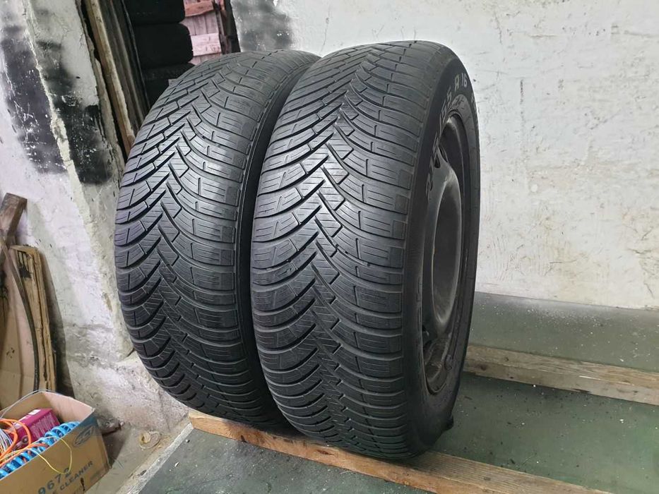 Dwie Opony całoroczne 215/55R16 6,7mm BFGoodrich g-Grip All Season 2