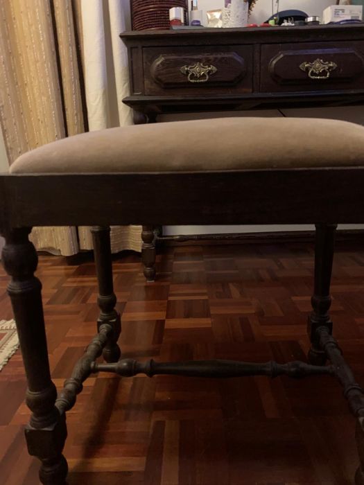 Mobilia de quarto madeira exótica Jambirre