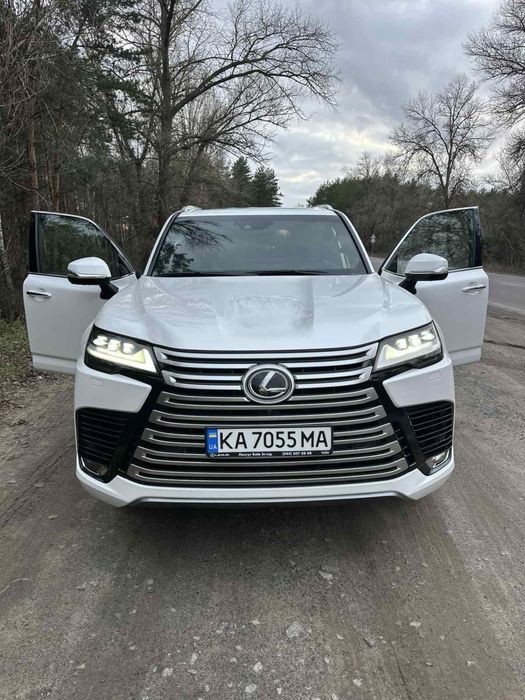 Lexus LX500d Direct Shift AWD Luxury 2023рік: 109 500 $ - Lexus