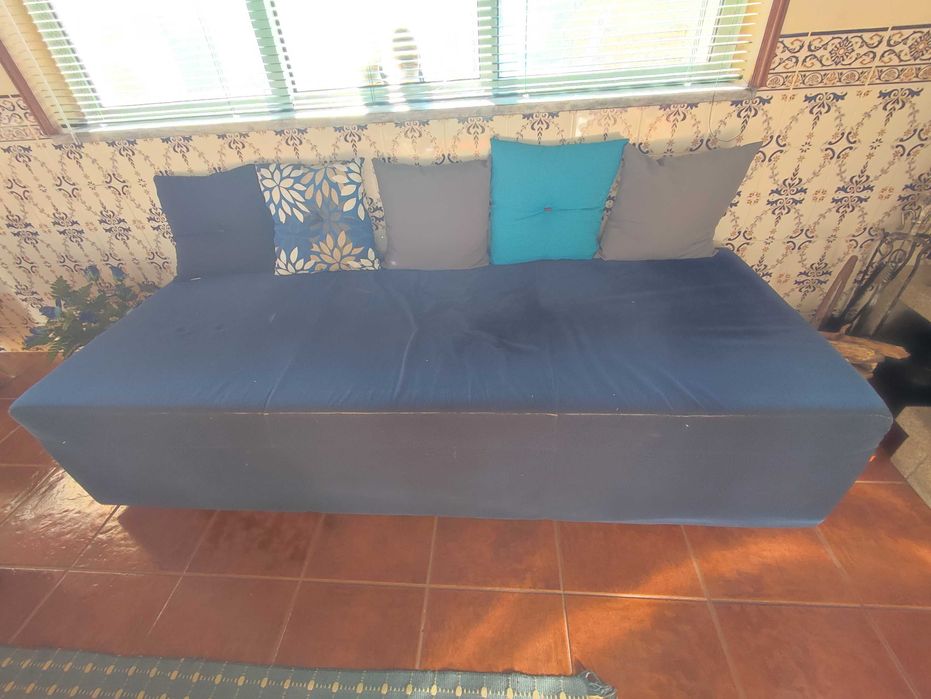 Vendo sofá azul escuro